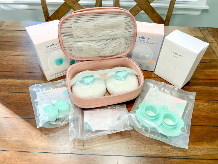 Willow Go Portable Breast Pump and Accessories